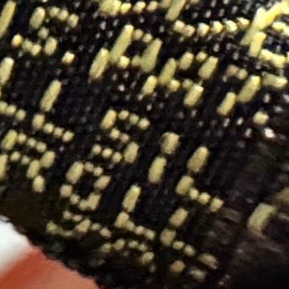 Silk Hand Rolled Raining Cats and Dogs Vintage Scarf RARE - Picture 13 of 14